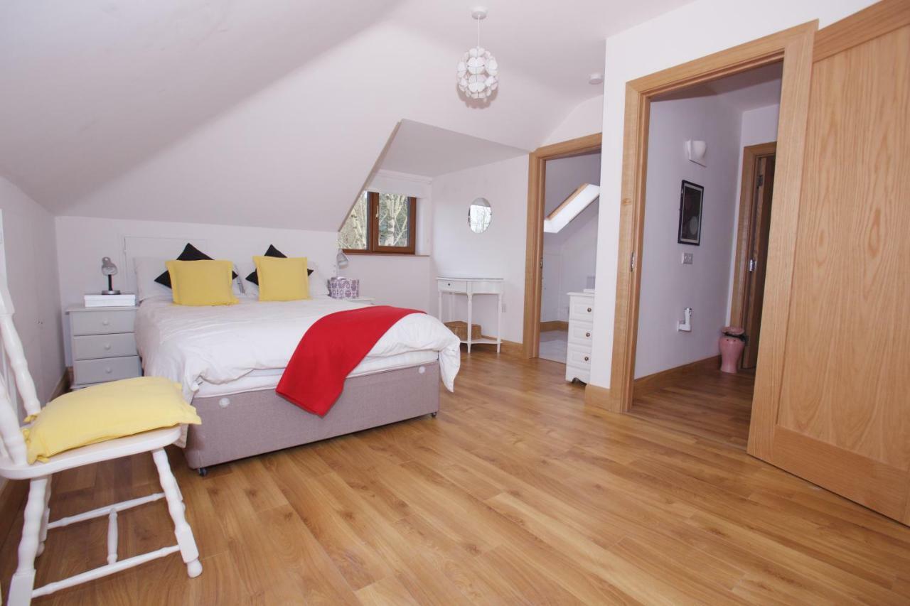 Woodview House Bed And Breakfast Cork Exterior photo